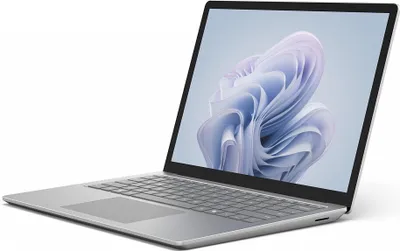 Produktbild von Microsoft Surface Laptop 6 for Business - Intel Core Ultra 5 135H - Win 11 Pro - Intel Arc Graphics - 16 GB RAM - 256 GB SSD - 34.3 cm (13.5") Touchscreen 2256 x 1504 - Wi-Fi 6E, Bluetooth - Platin - kbd: Deutsch