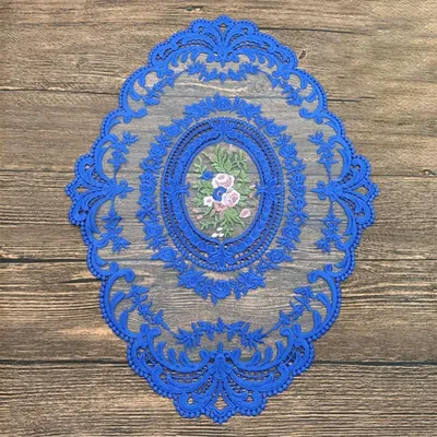 Zdjęcie produktu dla Podkładki pod talerze, koronkowe, owalne, 2 sztuki, 31x42 cm, kolor królewski (granatowy), możliwość mycia, styl vintage, dekoracja