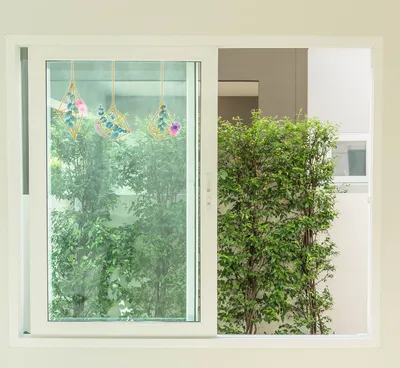 Produktbild von Fenster-Aufkleber Set Eukalyptus und Blumen I 2 DIN A4 Bögen mit 12 Stickern I Bunt I Pflanzen Gold-Ornamente I Doppelseitig und selbstklebend I Wiederverwendbar I Vogelschutz I dv_963