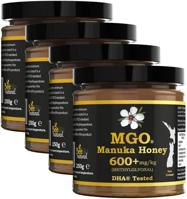 Produktbild von BEE NATURAL MGO 600+ PREMIUM MONOFLORAL SEELAND MANUKA HONIG IN EINEM UMWELTFREUNDLICHEN ECHTGLASGEFÄß AUS NICHT GEFÄRBTEM GLAS * 1000G (4x 250G)