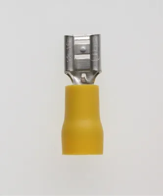 Produktbild von Flachsteckhülsen DIN 46245, Steckgröße 6,3 x 0,8mm isoliert, mit Isolationscrimp Querschnitt 4mm² - 6mm² gelb - 1 Stück