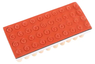 Produktbild von 40 Stück Holzstempel mit Buchstaben und Zahlen für Scrapbooking und Bastelarbeiten