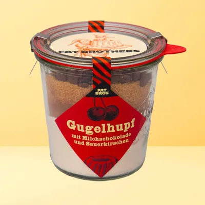 Produktbild von Gugelhupf mit Milchschokolade und Saürkirschen Backmischung im Weck-Glas