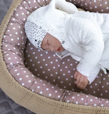 Produktbild von Taupe WAFFELPIQUE/ Braun PUNKTE Babynestchen Unterlage SOLO Babynest Wicleklunterlage Reisebett Babydecke Babyausstattung 2 Seitig PREMIUM