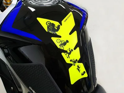 Produktbild von Motorrad Tankpad Fluo Gelb Matt selbstklebend aus Kunstharz mit Soft Touch