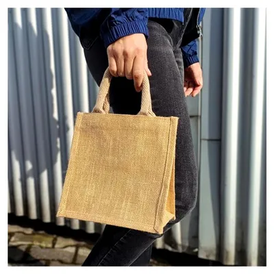 Produktbild von 100 Stück Jutebeutel mit Henkel – 20x20x12 cm – robuste Geschenk- und Einkaufstaschen aus Jute für Hochzeit, Geburtstag, Events & DIY