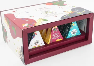 Produktbild von KOLLEKTION VON -WEIHNACHTSTEES IN PYRAMIDENFORM (WELLNESS – 3 GESCHMACKSRICHTUNGEN) (12 x 2 g) 24 g – ENGLISH TEA SHOP ORGANIC (SAISONALER ARTIKEL)
