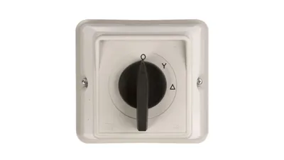 Immagine prodotto di Interruttore a camme stella-triangolo 3P 63A IP44 ŁK 63-23 in custodia 926323