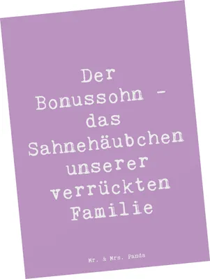 Produktbild von Mr. & Mrs. Panda Postkarte Spruch Der Bonussohn - Lavendeltraum - Geschenk, bildkarte, persönliche Erinnerungen, Familienmitglied, Ansichtskarten, Patchworkfamilie
