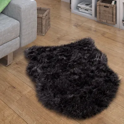 Produktbild von Kunstfell Fellteppich Imitat Sitzkissen Herzform Rund Verschiedene Formen Schwarz Grösse 55x80 cm Fell-Form