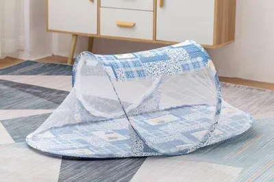 Produktbild von Reisbett, Kinderreisebett, leicht zu falten, selbst aufstehendes Reißverschluss, für Familienreisen geeignet, außen, 108 x 60 x 38 cm - blauw - 108*63*38cm