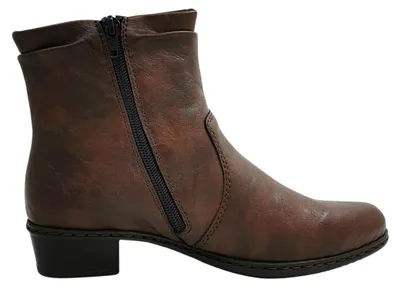 Image de Chaussures de randonnée pour femmes Rieker, bottines marron, style décontracté