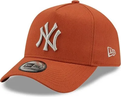 Immagine prodotto di Kšiltovka New Era 39thirty MLB NY Yankees Essential Brown - M/L