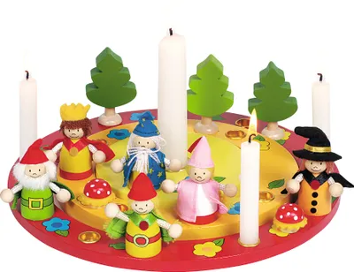 Image de Couronne d'anniversaire avec ensemble de figurines