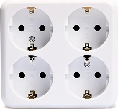 Produktbild von Schutzkontakt-Steckdose 4-fach McPower ''Finery'', 250V/16A,AP,Einsteckschutz,weiß