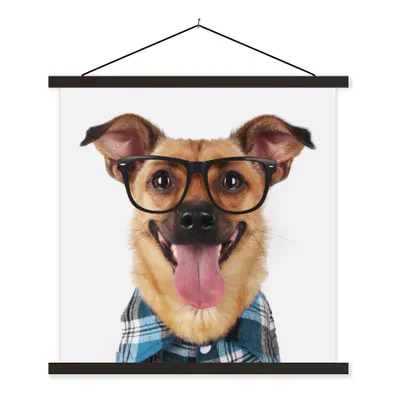 Produktbild von MuchoWow® Textilposter Hund - Bluse - Brille - Hipster 40x40 cm mit schwarzem Rahmen - Fotos