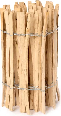 Produktbild von Garronda Gartenzaun zum Stecken aus Haselnüsse Zaun Garten Staketenzaun Beeteinfassung Holz Steckzaun Hochwertiger Gartenzaun für Ihren Garten GD-0079 (Lattenabstand: 7-8 cm. 60 cm x 5m)