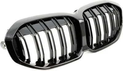 Immagine prodotto di Griglia anteriore sportiva a doppia barra, verniciata in nero lucido, compatibile con tutte le BMW Serie 1 F40