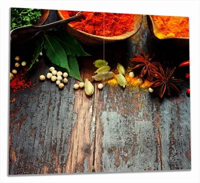Produktbild von Wallario Herdabdeckplatte aus Glas, Größe 60 x 52 cm 2-teilig, Motiv Gewürze auf Holz - uriger Holztisch in der Küche