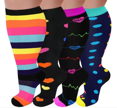 Produktbild von Minicee Kompressionsstrümpfe Damen & Herren XXL – Kniestrümpfe 20–30 mmHg, Overknee Socken, 4 Paar, Breite Waden, Sport & Medizin