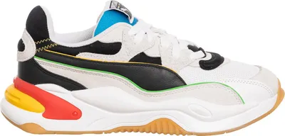Produktbild von Puma Damen RS-2K Sneakers Weiß mit Running System-Technologie, 3 cm Sohlenstärke