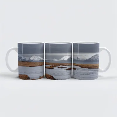 Produktbild von raxxa Premium-Tasse "Zugefrorenen See"
