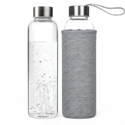 Image de Bouteille en verre de 550 ml (grise) Bouteille en verre borosilicaté étanche, sans BPA, adaptée aux boissons gazeuses et lavable au lave-vaisselle, avec housse de protection