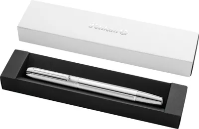 Produktbild von Pelikan Füllhalter PURA P40 Silber F Geschenkbox