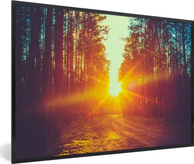 Produktbild von MuchoWow® Gerahmtes Poster Sonnenuntergang - Bäume - Wald - Natur 90x60 cm - Poster mit Schwarzem Bilderrahmen Wandposter Rahmen Foto Bilder - Fotorahmen - Foto-Plakat