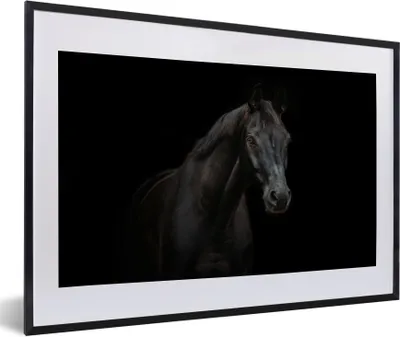 Produktbild von MuchoWow® Gerahmtes Poster Pferd - Nutztier - Schwarz 60x40 cm - Poster mit Schwarzem Bilderrahmen Wandposter Rahmen Foto Bilder - Schlafzimmer - Plakat in Rahmen - Drucken