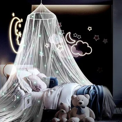 Image de Tenture de lit pour bébé Famanu avec moustiquaire - Modèle Galaxy
