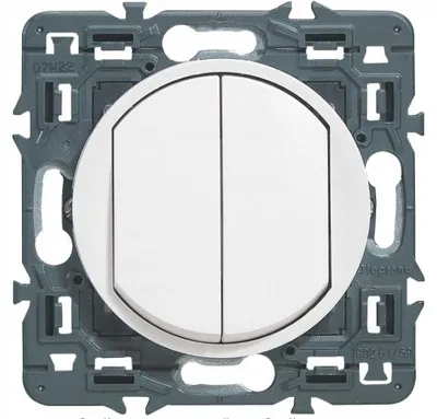 Obrázek produktu pro Legrand 770223, 175 mm, 395 mm, 55 mm, 668 g, 10 kusů