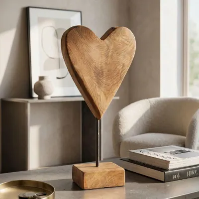 Immagine prodotto di Scultura a forma di cuore in legno di teak, 15x10x35 cm, colore marrone, design di Mauro Ferretti
