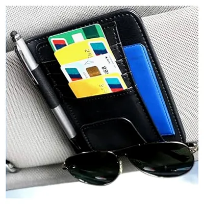 Produktbild von Auto Sonnenblende Kartenhalter, 15,5 × 12,5 cm Leder Organizer mit Clip, 4 Kartenfächern, 1 Stiftschlaufe, 1 Seitentasche und 1 Brillenclip, für die meisten Fahrzeuge (Schwarz)