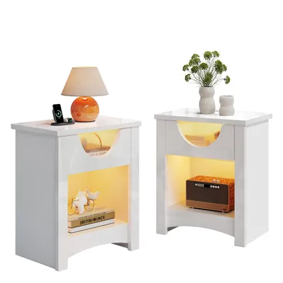 Immagine prodotto di Set di 2 comodini - Tavolini moderni con illuminazione a LED, hub di ricarica USB-C e ampio cassetto