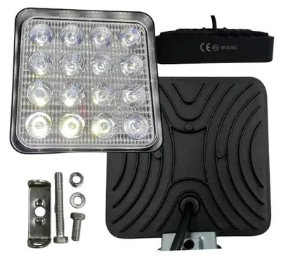 Zdjęcie produktu dla Reflektor roboczy LED 48W kwadratowy wodoodporny IP67 do pojazdu