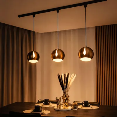 Produktbild von s.luce Ball Esstisch-Hängeleuchte 1-Phasen-Schiene 200cm Ø 30cm Endeinspeiser Hängelampe Pendellampe Kupfer Schiene in Schwarz Halbrund, länglich 4-flammig