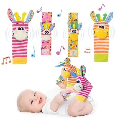 Produktbild von Baby Handgelenk Rasseln & Socken 4er Set Bunt 0-12 Monate