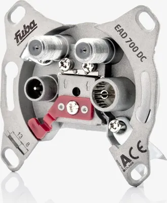 Image de Fuba EAD 700DC Prise d'antenne universelle 4 trous (29440238)