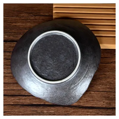 Produktbild von Kreativer unregelmäßiger Keramikteller für den Haushalt, 30,5 cm Ecksuppe