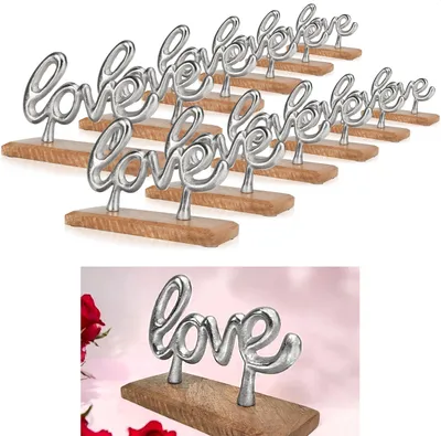 Produktbild von com-four® 12x Deko-Schriftzug "LOVE" aus Aluminium auf Mangoholz-Sockel