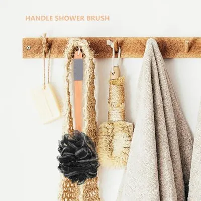 Produktbild von Luffa-Badeschwamm mit langer Kordel für Körperpeeling und Reinigung in Dusche und Wellnessbereich