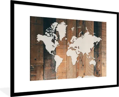 Produktbild von MuchoWow® MuchoWow® Gerahmtes Poster Weltkarte - Holz - Weiß 90x60 cm - Poster mit zchwarzem Bilderrahmen - Wanddekoration - Fotos