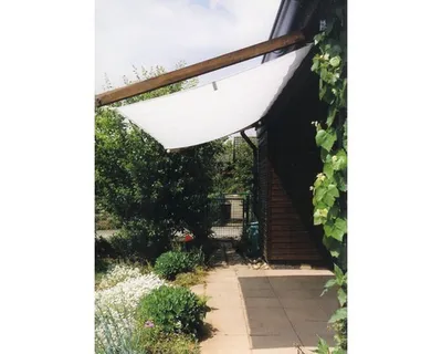 Produktbild von Sonnensegel Rechteck weiß mit Regenschutz 160x370 cm