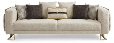 Zdjęcie produktu dla Nowoczesna, trójmiejscowa sofa w kolorze kremowym, obita tkaniną bouclé, idealna do salonu