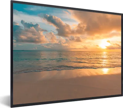 Produktbild von MuchoWow® Gerahmtes Poster Strand - Sommer - Sonnenuntergang - Wolken - Meer 80x60 cm - Poster mit Schwarzem Bilderrahmen Wandposter Rahmen Foto Bilder - Schwarzem - Mit Gestell