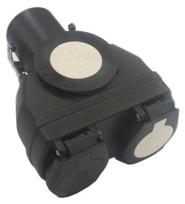 Immagine prodotto di Adattatore Ryme per veicoli commerciali, con connettore a 15 poli a 24V e due uscite a 7 poli