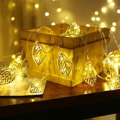 LED-Lichterkette Eisen gold ausgehöhlt warmweiß 220 cm