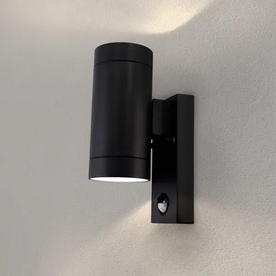 Produktbild von Ledvion 1er Set Wandleuchte IP54 35W GU10 schwarz sensor ohne Leuchtmittel