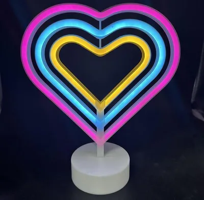 Imagen del producto de GLOBIZ - Lámpara LED neón, diseño de corazón, funciona con 3 pilas AA o USB, dimensiones: 25,2 x 1,6 x 23 cm